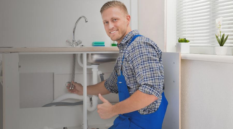Expert burst pipe repair services in Loami, IL